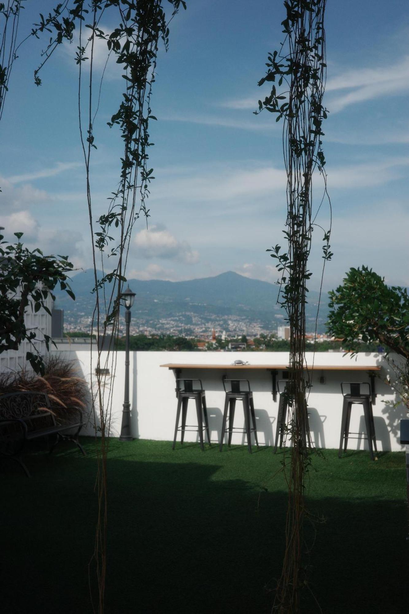 Hotel Buminakura Bandung Exterior foto